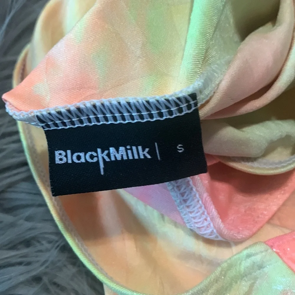 Blackmilk - Picture 5 of 6